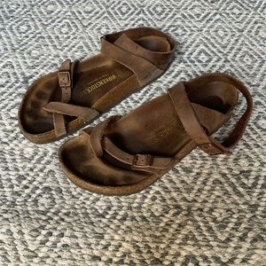 Women’s Yara Birkenstock (ankle wrap)